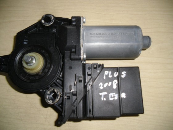 Motor Elevador Vidro Trás Esquerdo Volkswagen Golf Plus 2008 mev304